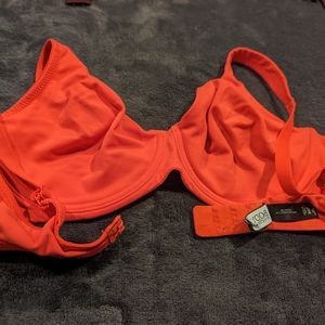 Victoria Secret Body Bra unlined